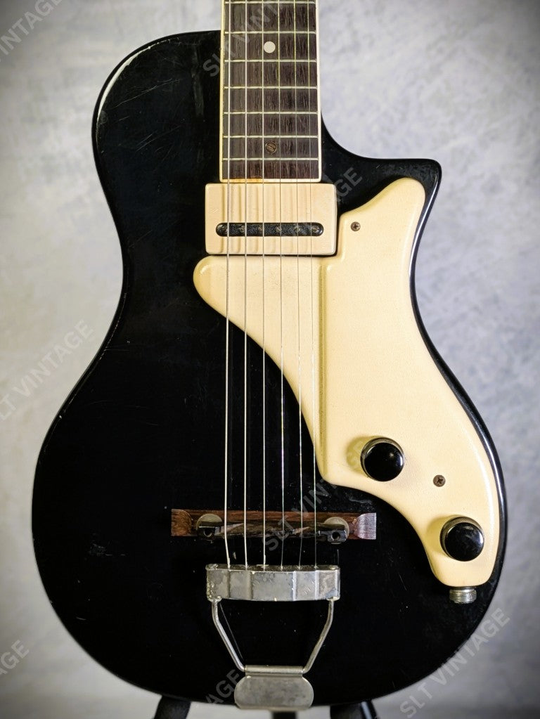 1954 Supro 1523 Ozark Cut-Away Jet - Factory Strap, New Gator HSC - RARE!