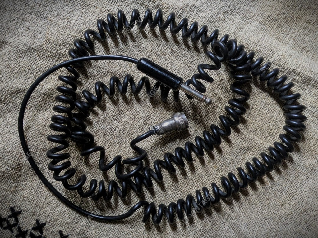 1954 Supro 1523 Ozark Cut-Away Jet - Factory Strap, New Gator HSC - RARE!