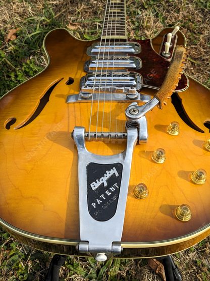 1960 Harmony H76 Time Capsule w/ Geib OHSC and Case Candy!